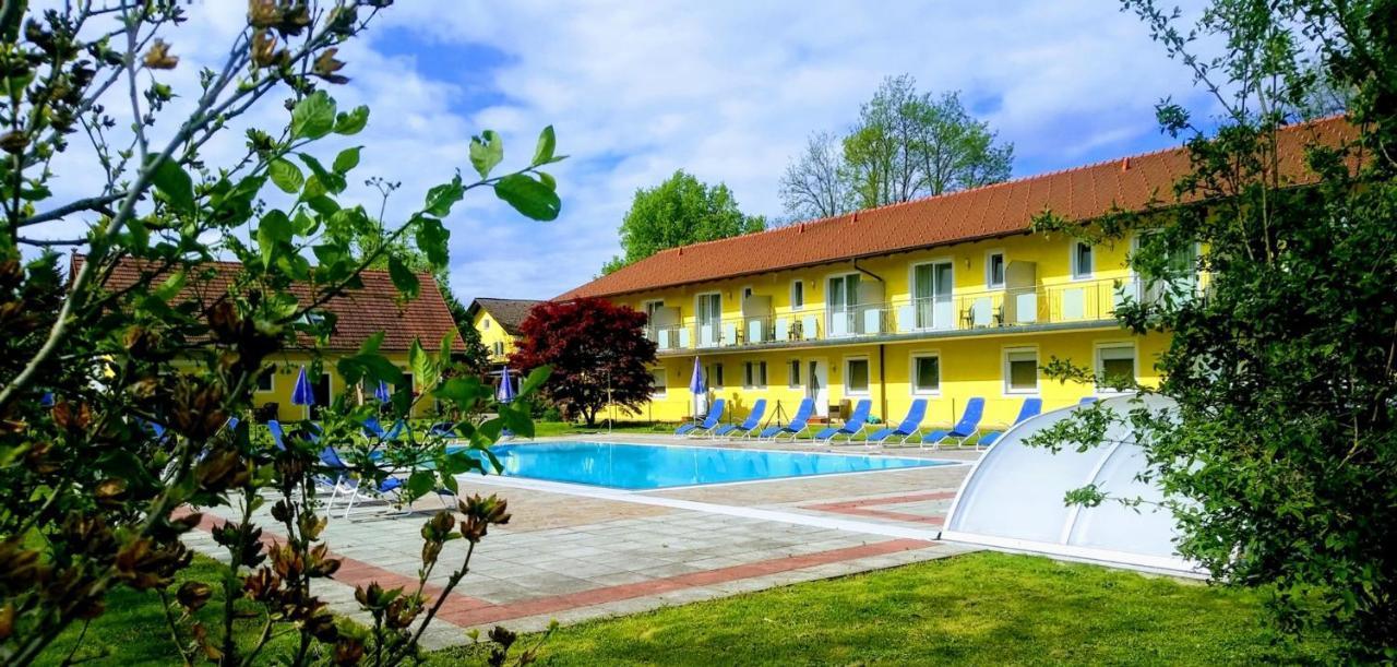 Gasthof Zum Lindenhof 巴特拉德克斯堡 外观 照片